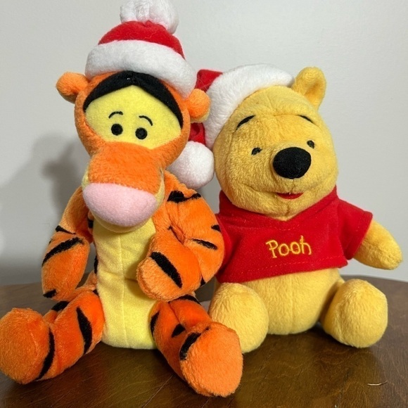 Mattel Other - Holiday Mattel Winnie the Pooh and Tigger Stuffies